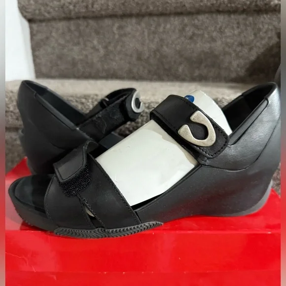 New nib wolky leather Black Women's Sandals 38 7 7.5 $120 - Picture 3 of 6